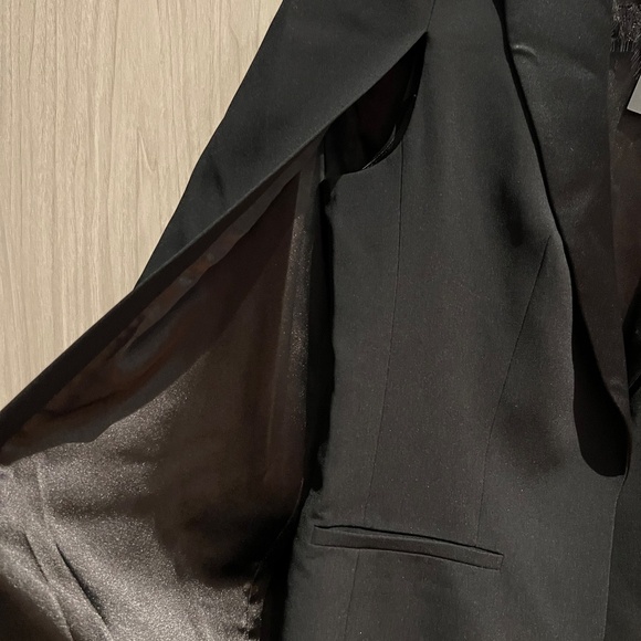 Jacket - Picture 4 of 6